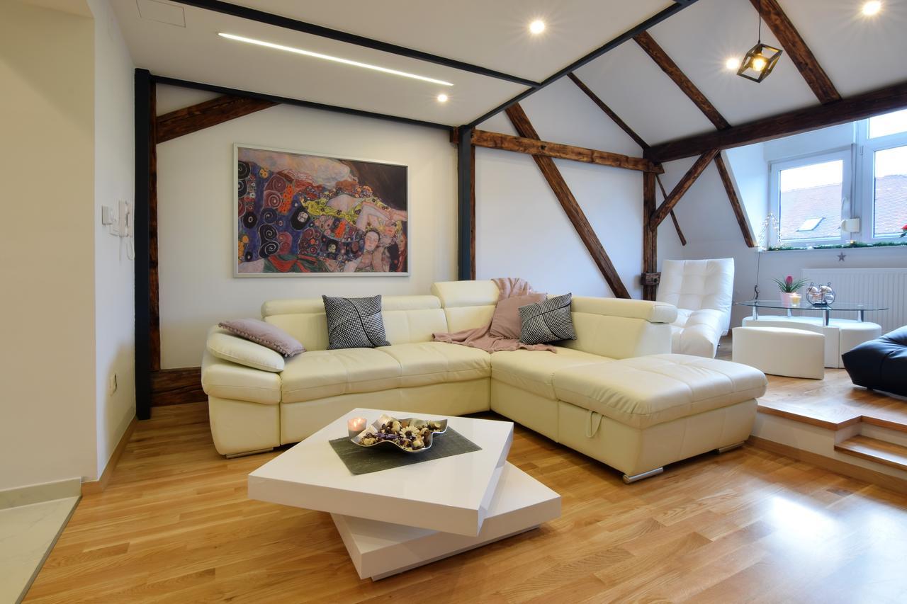 Libertas Zagreb Centre View Apartment Екстериор снимка